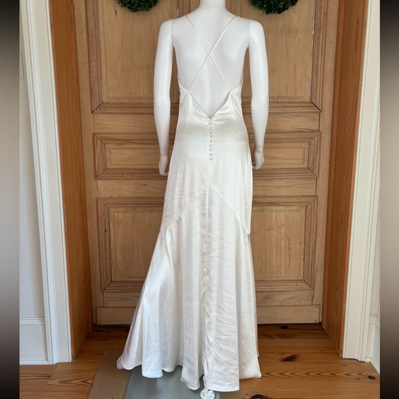 ELLIATT ASILE DRESS - Picture 6 of 7